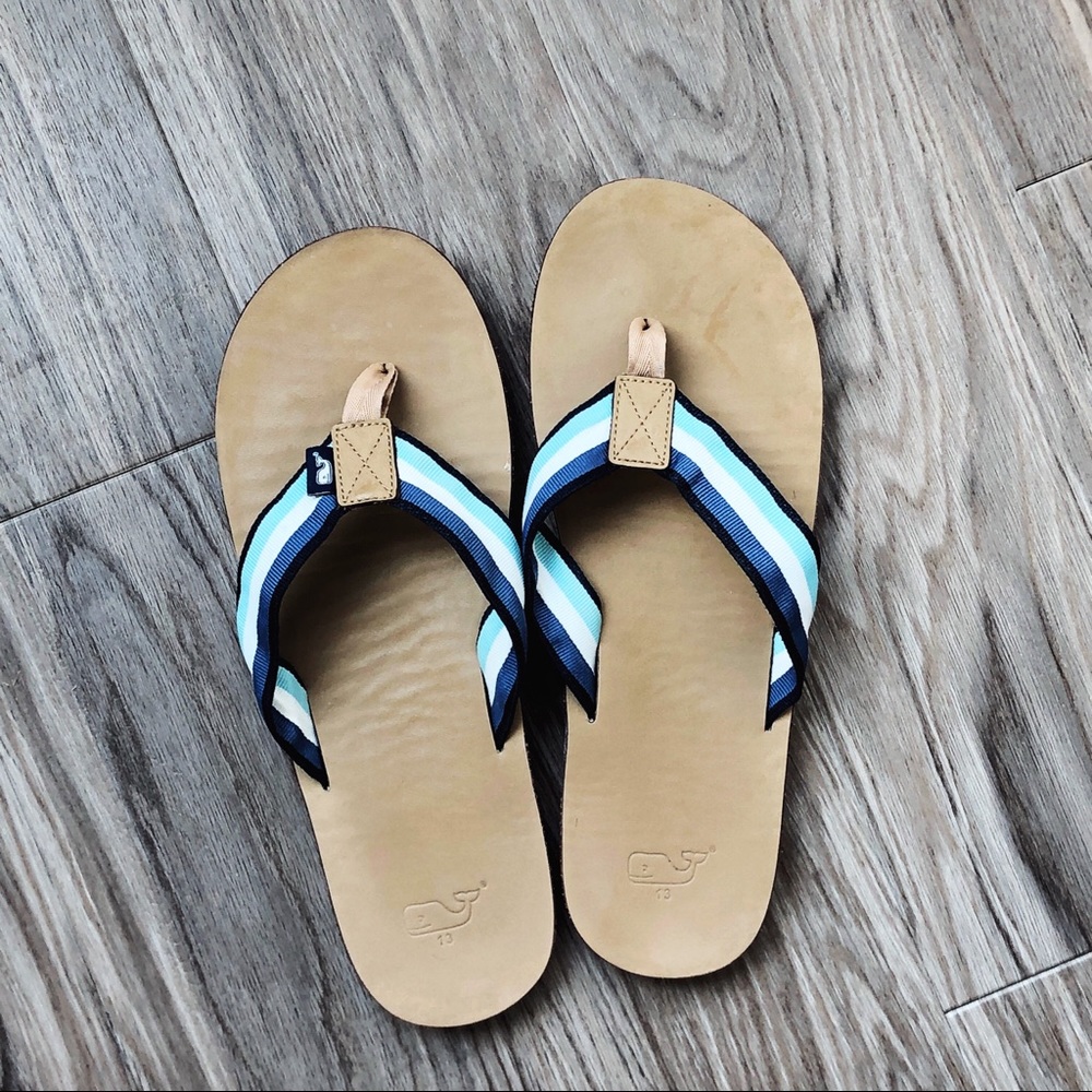 Men’s Leather Footbed Vineyard Vines Flip Flops